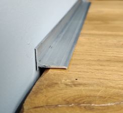 Плинтус алюминиевый "Антиплинтус" анод N1520 