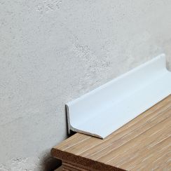 Плінтус алюмінієвий "Антиплінтус" RAL 9003 N1520 RAL 9003