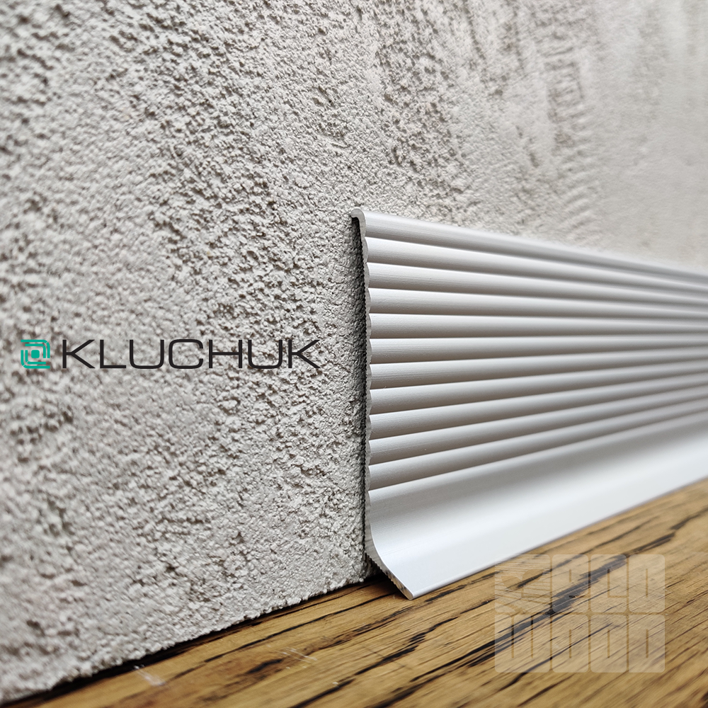 Плинтус алюминиевый "Антиплинтус" анод волнистый NV6011