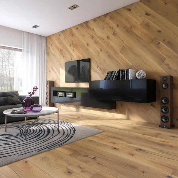 Укладання паркетної дошки на стіну