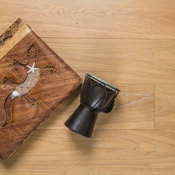 Паркетна дошка Дуб Білий браш