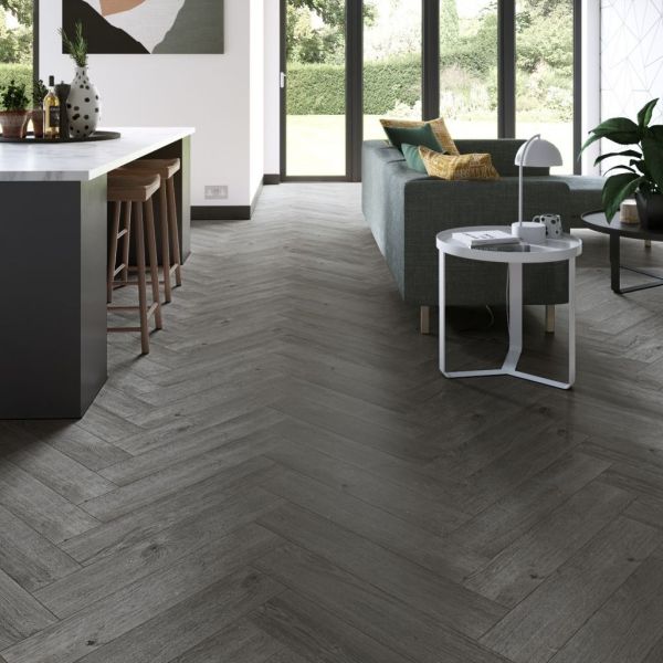 Французька ялинка Дуб Кардамон