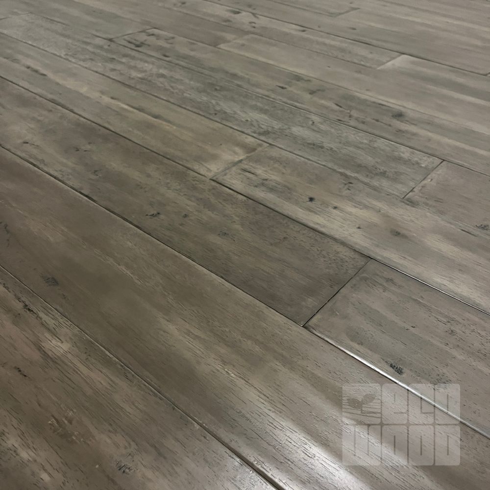 Паркетная доска Гевея состаренная Эш-Грей