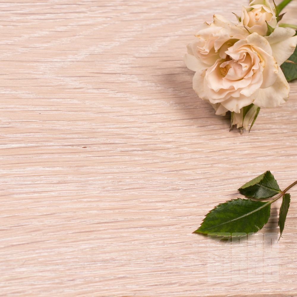 Массивная доска Дуб Белый глянец браш