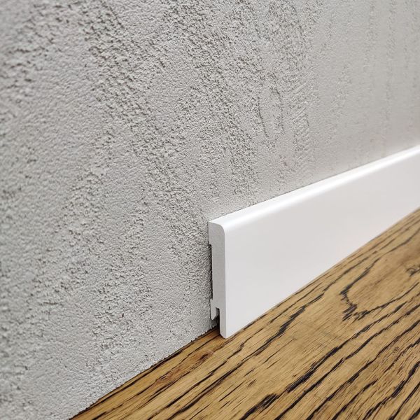 Плинтус МДФ М60 белый RAL 9003