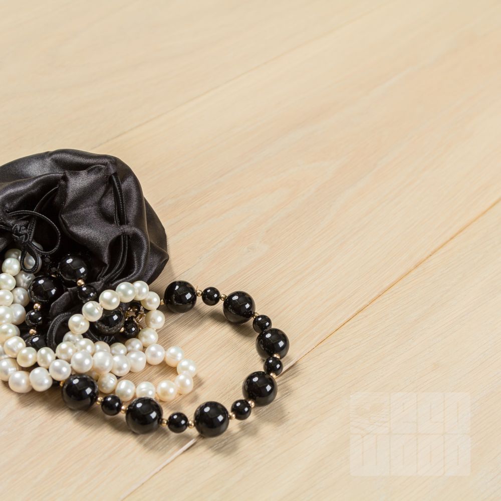 Масивна дошка Дуб Сніговий браш